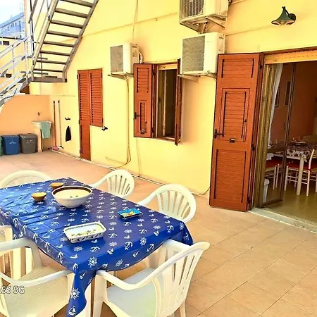 La Casa Di Tina Apartment