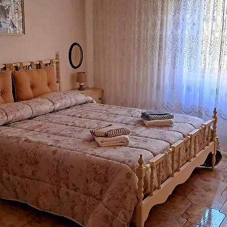 Apartment La Casa Di Tina Alghero