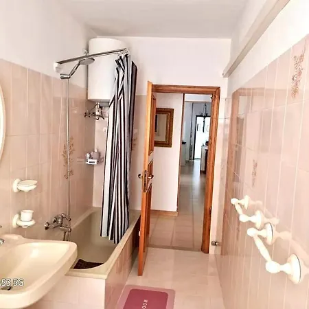 Apartment La Casa Di Tina Alghero